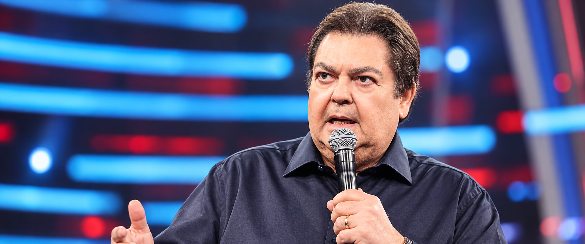 Faustão volta à Globo após cinco anos e grava entrevista especial com Pedro Bial